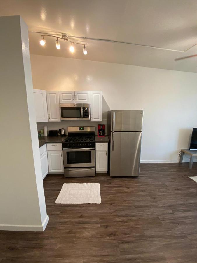 Cozy Andcomfortable Hollywood Apartment 洛杉矶 外观 照片
